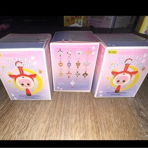 3 pack - YuluSpace Yulu Paradise Bind box plush UNOPENED

#175

Blind box set 3